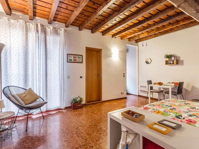 Appartamento monolocale in affitto in Via Capo di Lucca, Irnerio, Bologna