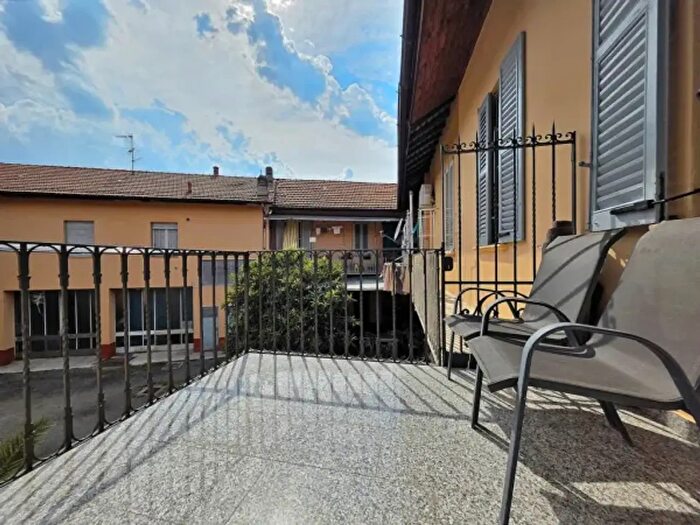 Appartamento quadrilocale in vendita in Via Burago, Vimercate