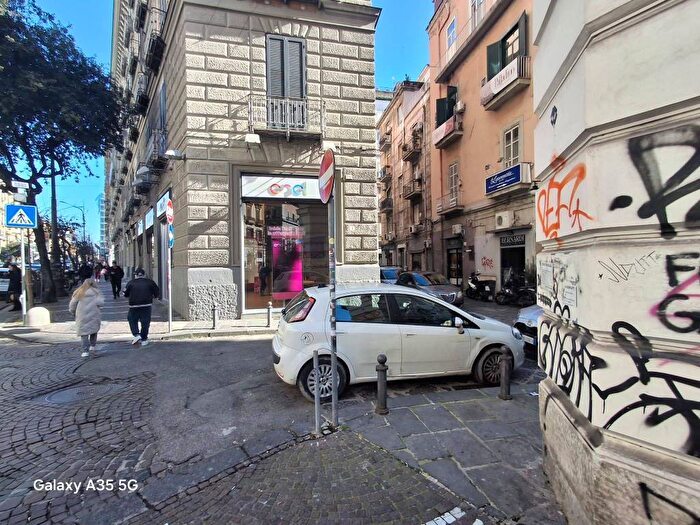 Appartamento bilocale in affitto in Via Guido Dorso, Borgo Orefici, Napoli
