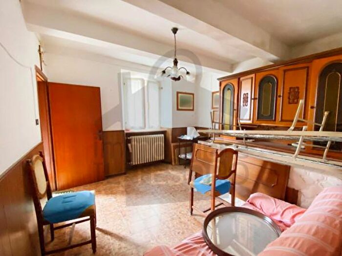 Casa trilocale in vendita in Via Rocca, Verucchio