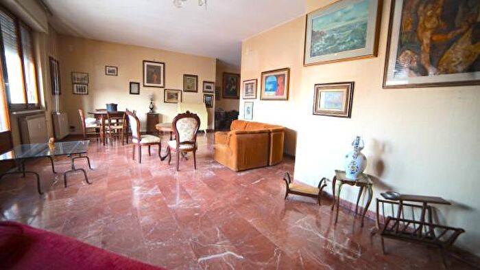 Appartamento con 6 locali in vendita in La Spezia