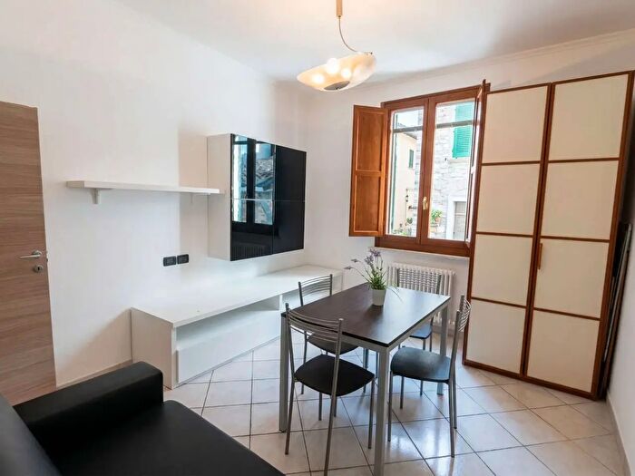 Appartamento trilocale in vendita in Via del Salto, Perugia