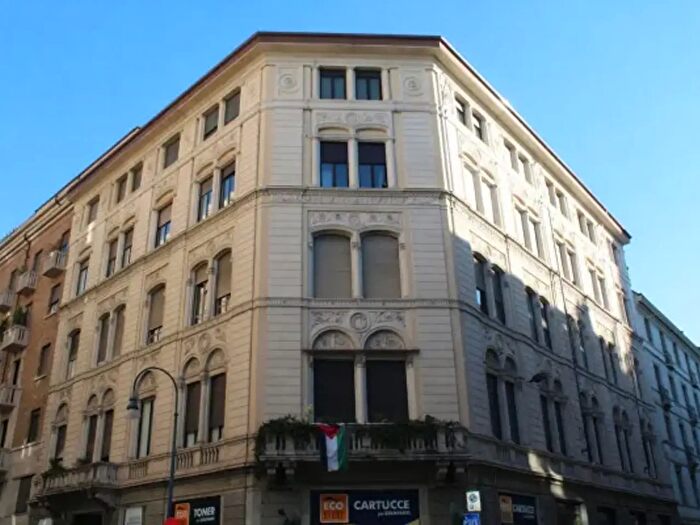 Appartamento trilocale in affitto in Via San Tommaso, Torino