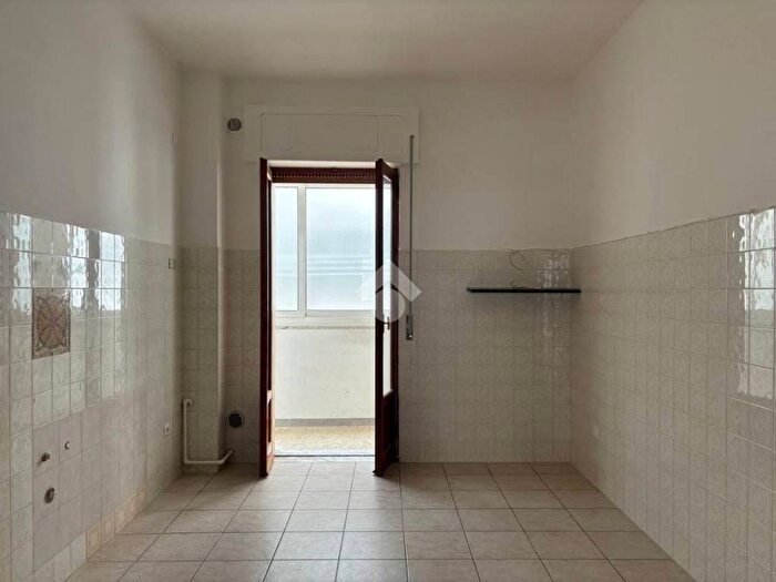 Appartamento quadrilocale in affitto in Via Francesco Petrarca, Martina Franca