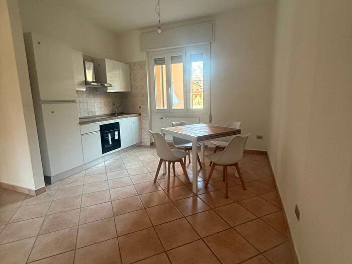 Appartamento trilocale in affitto in Via Aprile, Maslianico