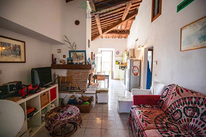 Appartamento trilocale in vendita in Via Nuova, Capalbio