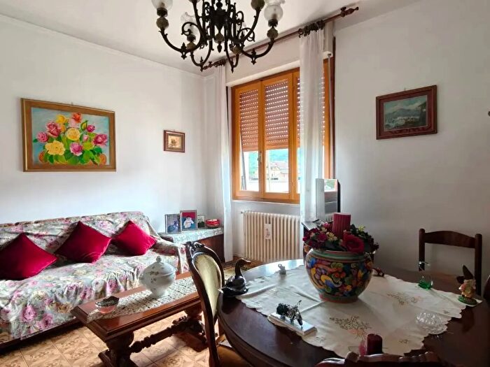 Appartamento quadrilocale in vendita in Villafranca In Lunigiana