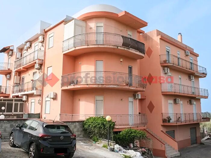 Appartamento trilocale in vendita in Via Giacomo Matteotti, San Filippo Del Mela