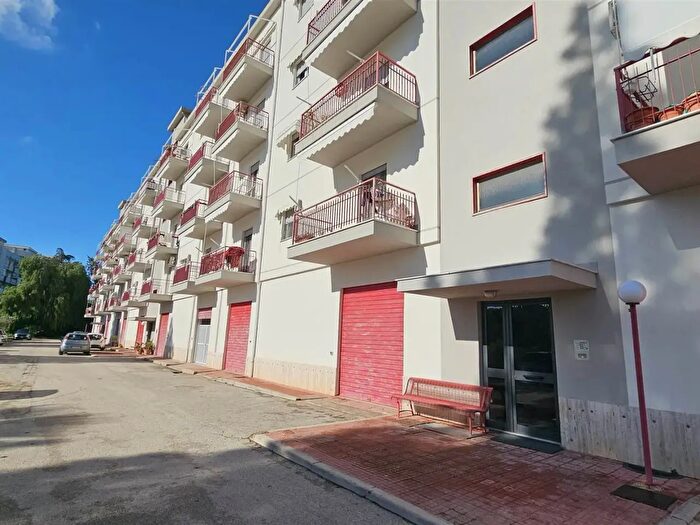 Appartamento trilocale in vendita in Viale Monserrato, Agrigento