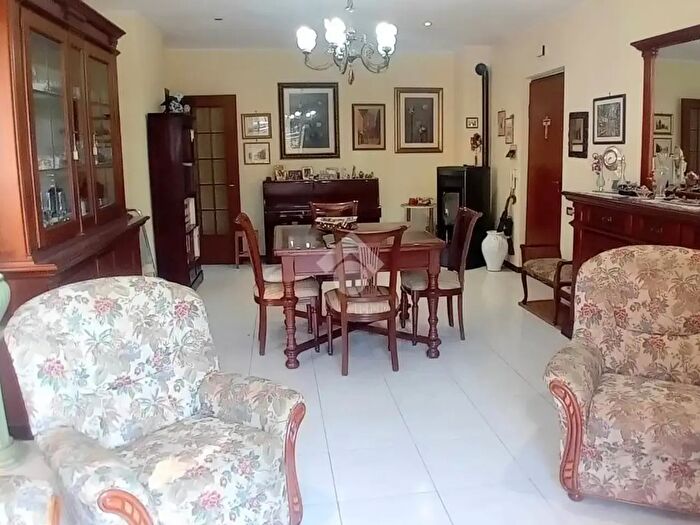 Appartamento quadrilocale in vendita in Via del Cardellino, Terni