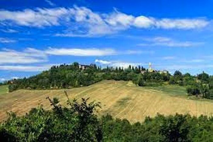Casa con 6 locali in vendita in Via Pareto, Albinea