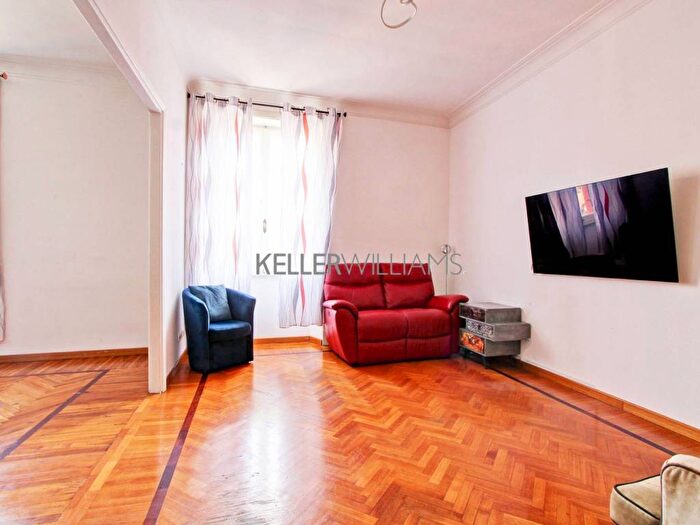 Appartamento quadrilocale in affitto in Via Carlo Bartolomeo Piazza, Bologna, Roma