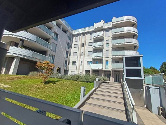 Appartamento trilocale in affitto in Via Cavour, Centro, San Giuliano Milanese