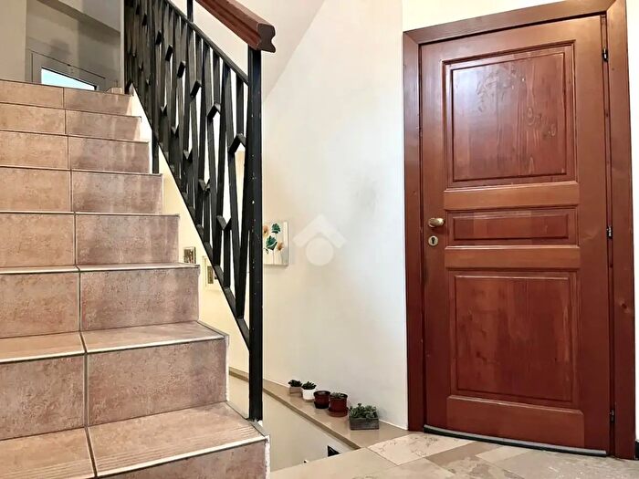 Casa con 5 locali in vendita in Via Portarimini, Pesaro