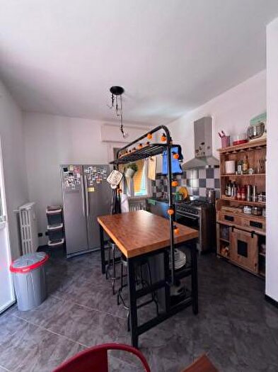 Appartamento trilocale in vendita in Via Carlo Pisacane, Reggio Emilia