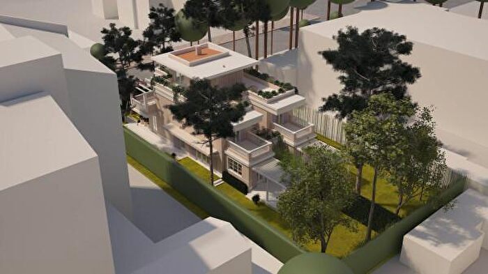 Casa con 6 locali in vendita in Viale Giugno, Cervia