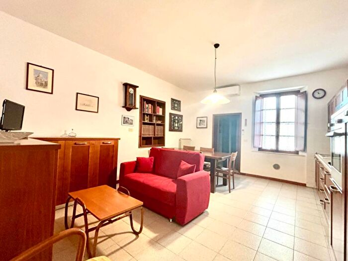 Appartamento trilocale in affitto in Castiglione Paese, Castiglione della Pescaia