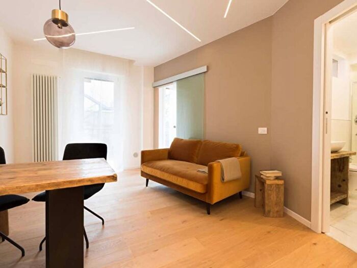 Appartamento bilocale in affitto in Via Nicola Antonio Porpora, Casoretto, Milano