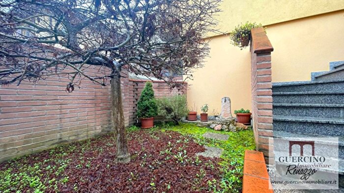 Casa trilocale in vendita in Via Fortunato Spettoli Cento, Cento