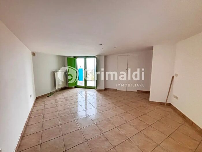 Appartamento trilocale in vendita in Via Chiusa del Bosco, Battipaglia