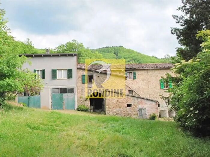 Casa con 13 locali in vendita in Modigliana