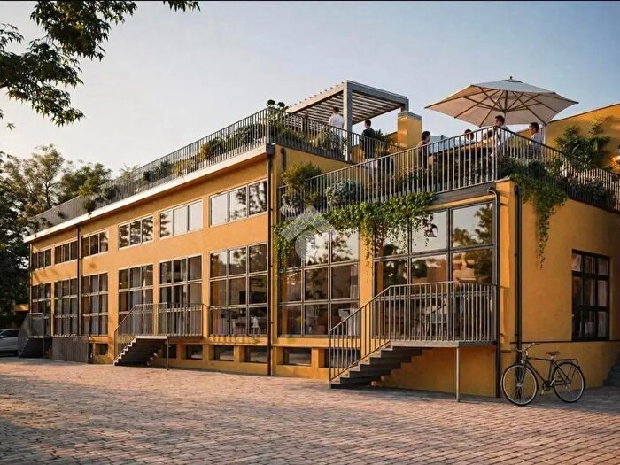 Casa trilocale in vendita in Via Imperia, Milano