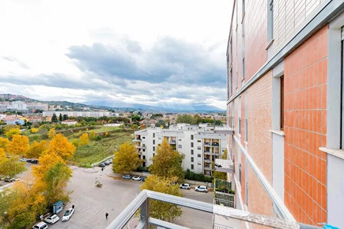 Appartamento trilocale in vendita in Chieti