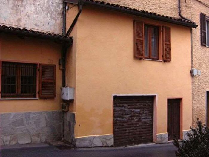 Appartamento trilocale in vendita in Via Regina Margherita, Ceva