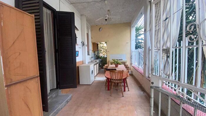 Appartamento con 5 locali in vendita in Via Don Luigi Sturzo Carini Palermo, Carini