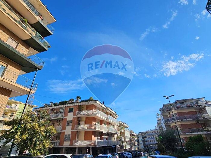 Appartamento monolocale in affitto in Viale Del Poggio Di Capodimonte, Colli Aminei Capodimonte, Napoli