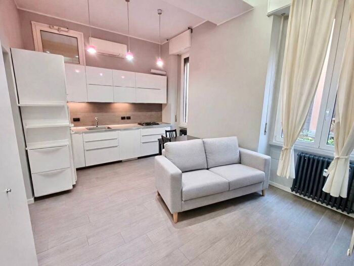 Appartamento bilocale in affitto in Via Polibio, Vercelli Wagner, Milano