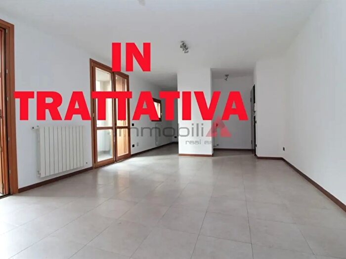 Appartamento trilocale in vendita in Brugherio