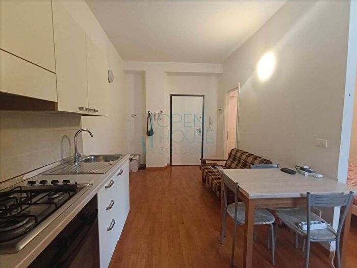 Appartamento monolocale in affitto in Via San Gervasio Bologna, Centro Storico, Bologna