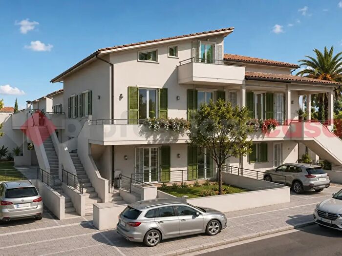 Appartamento trilocale in vendita in Via degli Oleandri, Campi Bisenzio