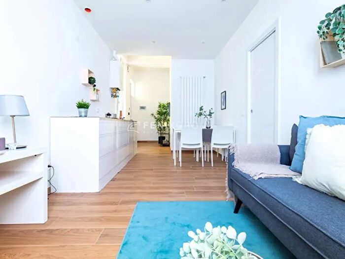 Appartamento bilocale in vendita in Via Camillo Hajech, Milano