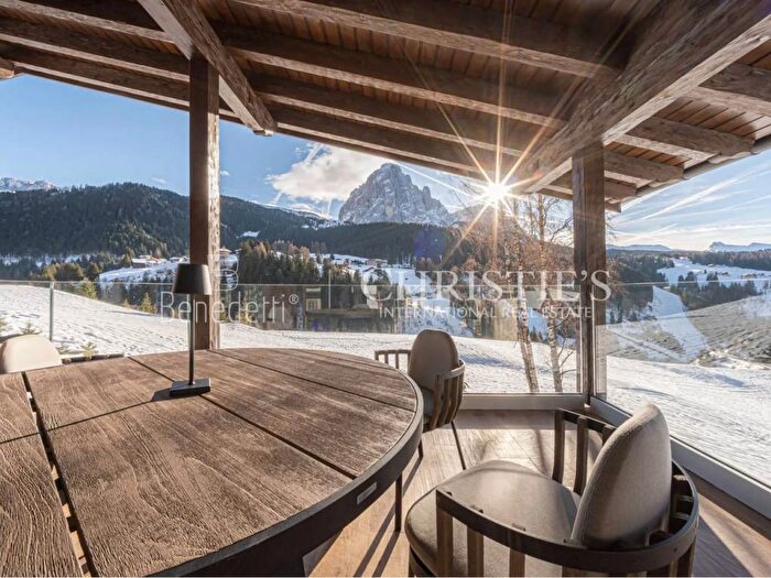 Casa con 6 locali in affitto in Selva di Val Gardena