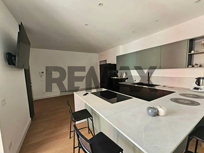 Appartamento con 5 locali in vendita in Via Paestum, Ragusa
