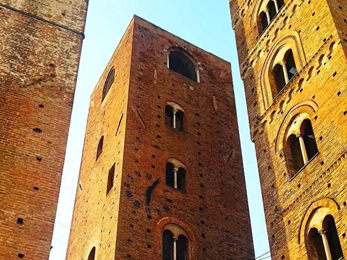 Casa quadrilocale in vendita in Frazione Salea, Albenga