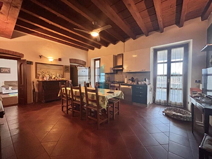 Appartamento trilocale in vendita in Via Cortivazzo, Brescia