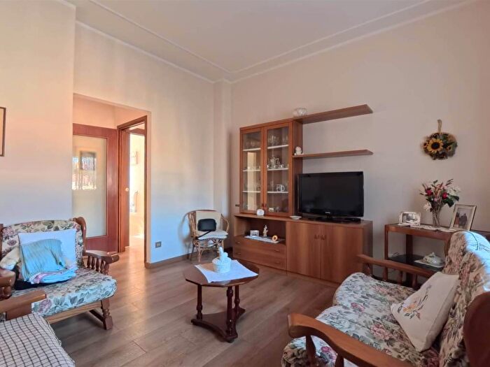 Appartamento trilocale in affitto in Centro, Casalpusterlengo