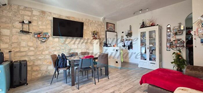 Appartamento quadrilocale in vendita in Via del Cotone, Rosignano Marittimo