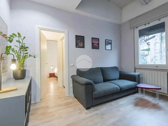 Appartamento trilocale in affitto in Via Cantarane, Verona