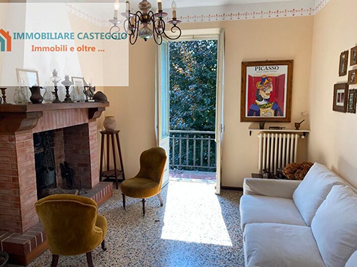 Case in Vendita e in Affitto - 3