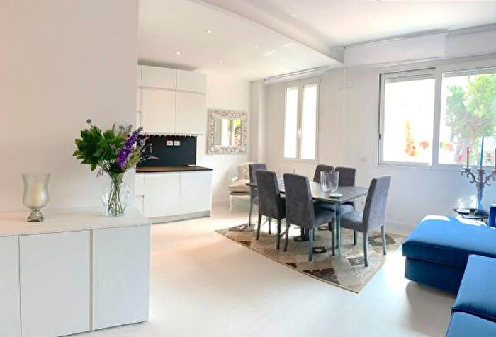 Appartamento quadrilocale in affitto in Viale Maria Ceccarini, Riccione