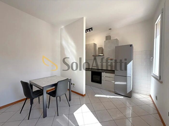 Appartamento con 5 locali in affitto in Via Leone Cobelli Snc, Forli