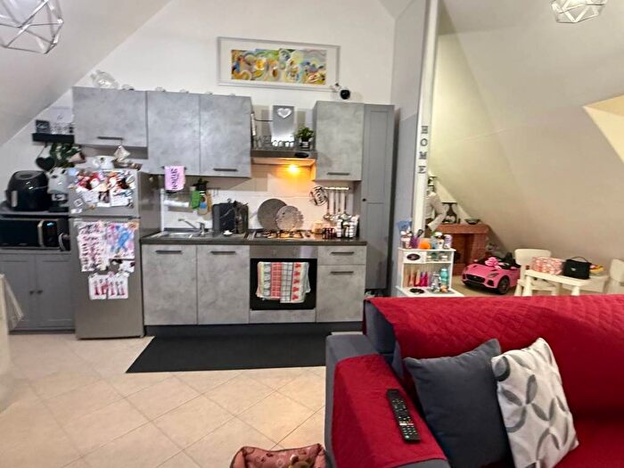 Casa trilocale in affitto in Via Signorelli, Colonne San Vito, Giugliano in Campania