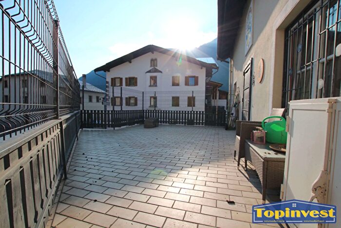 Appartamento trilocale in vendita in Tubre