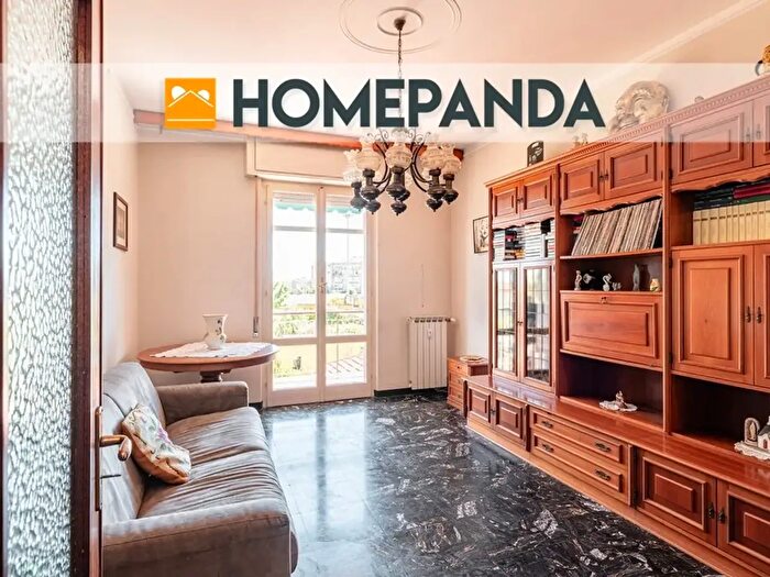 Appartamento con 5 locali in vendita in Albenga