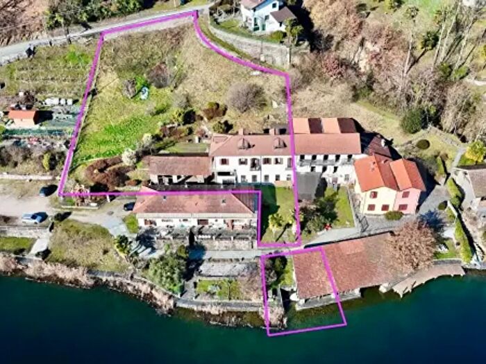 Casa con 5 locali in vendita in Via Lago, Nonio