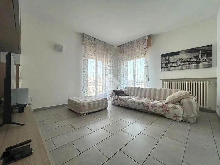 Casa quadrilocale in vendita in Isola Della Scala